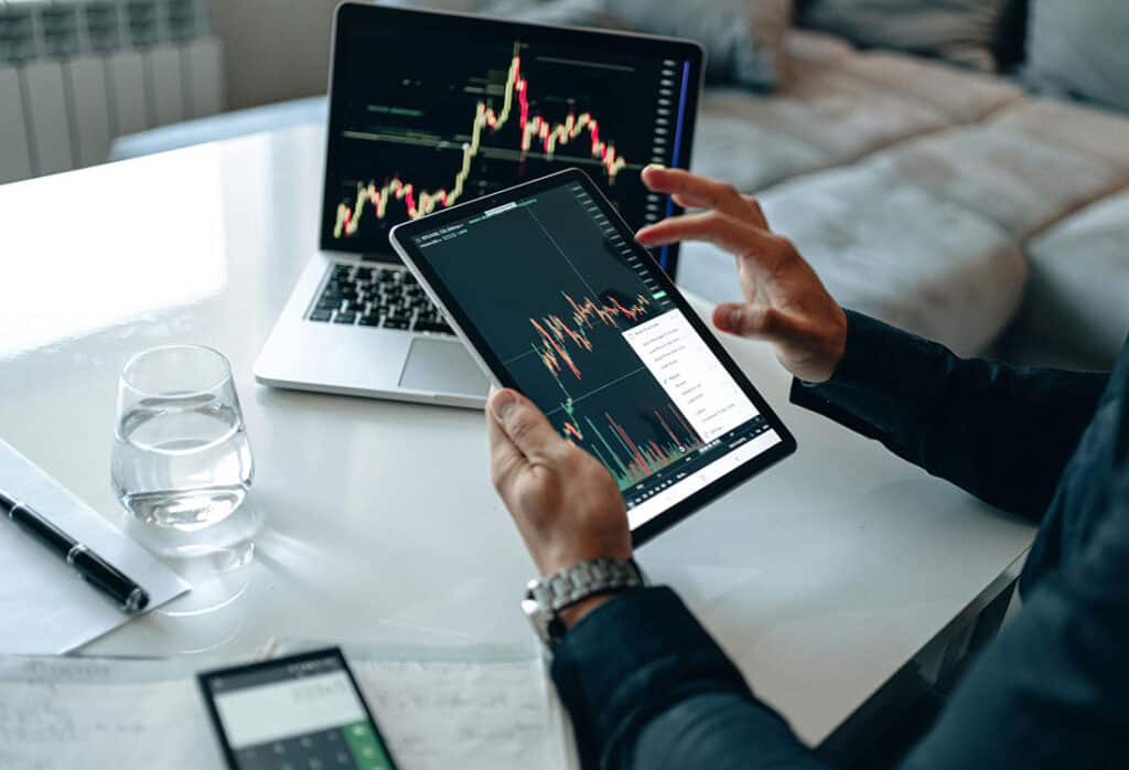 USA Trade War Update – Reciprocal Tariffs paused, China rate increased - Universal Logistics Trade Alerts - April 9, 2025
