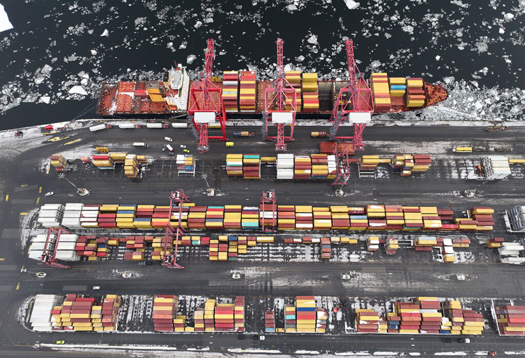 Ongoing strike - Port of Montreal - Cast and Racine Terminals - Universal Logistics Trade Alerts - September 22, 2025