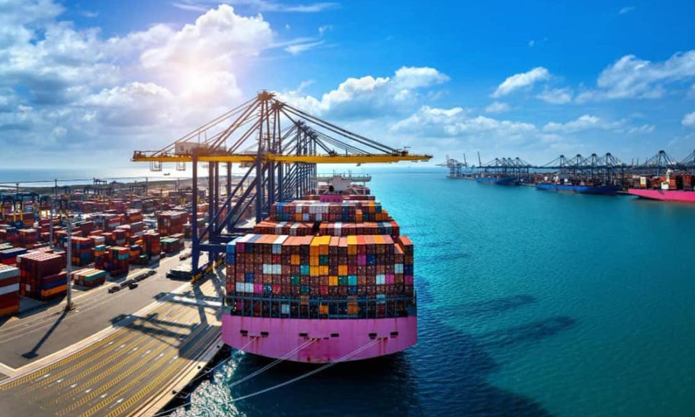 New tentative deal in B.C. port dispute - Universal Logistics Trade Alerts - July 31, 2023