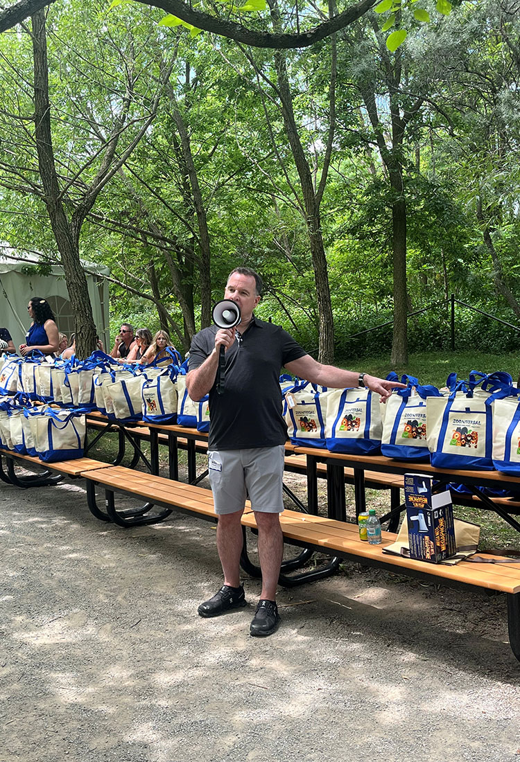 Zooniversal & You! - Universal Logistics Summer Family Event