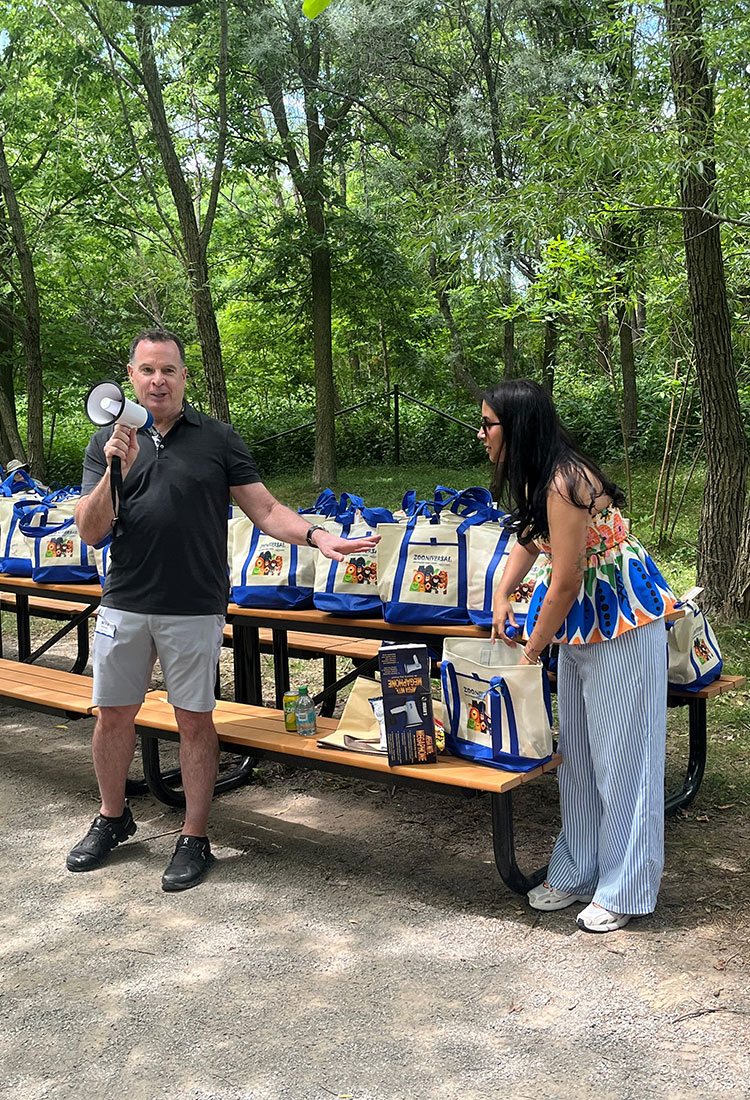 Zooniversal & You! - Universal Logistics Summer Family Event
