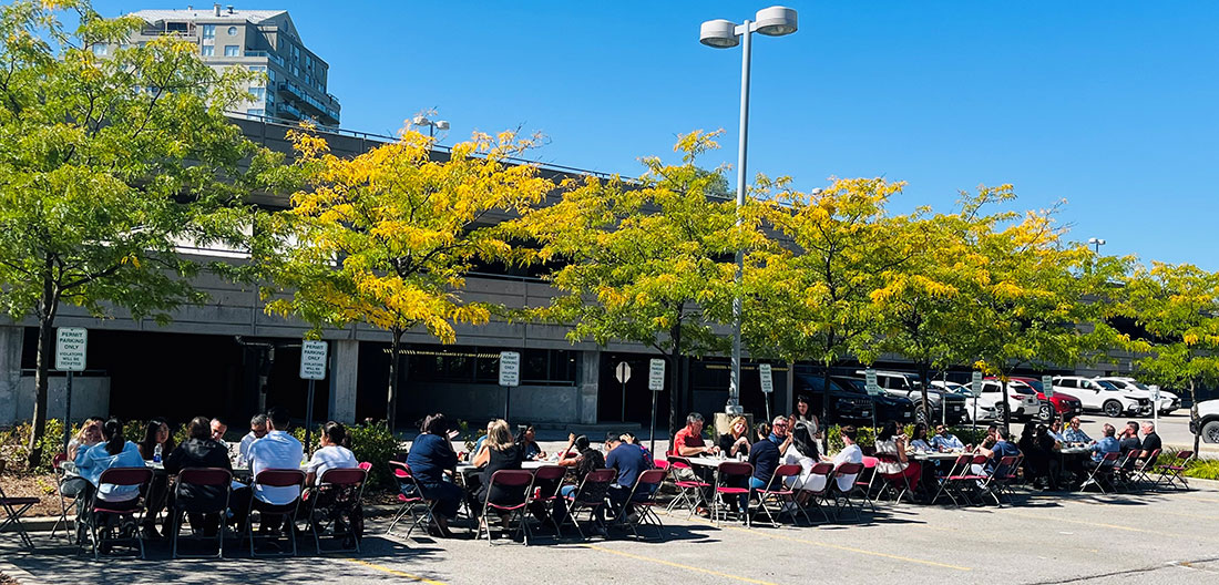Summerlicious Days at Universal - Universal Logistics Universal & YOU Internal Newsletter - September 2025