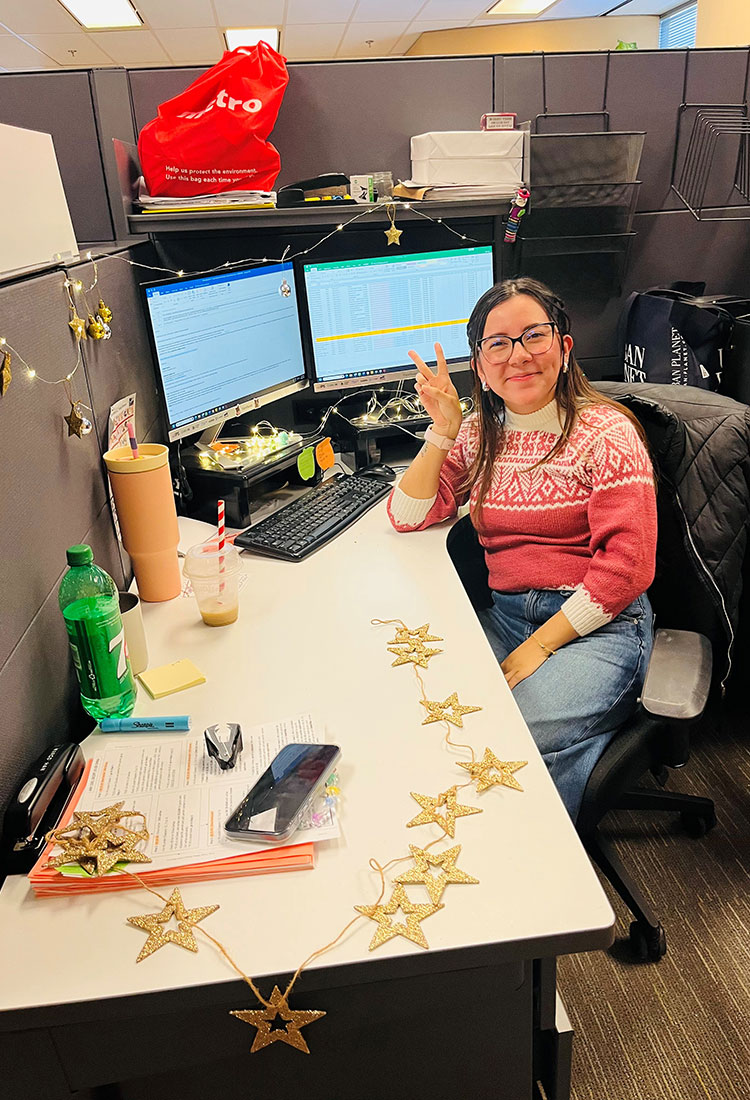 Ugly Christmas Sweater & Decorate your Cubicle Contest - Universal Logistics Universal & YOU Internal Newsletter - January 2026