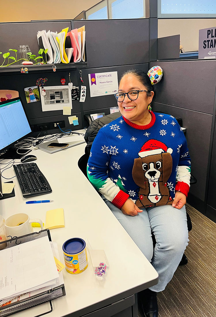 Ugly Christmas Sweater & Decorate your Cubicle Contest - Universal Logistics Universal & YOU Internal Newsletter - January 2026