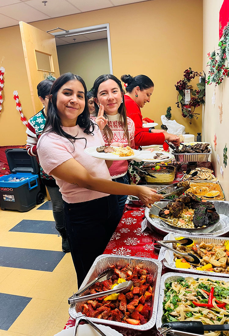 Head Office Potluck - Universal Logistics Universal & YOU Internal Newsletter - January 2026