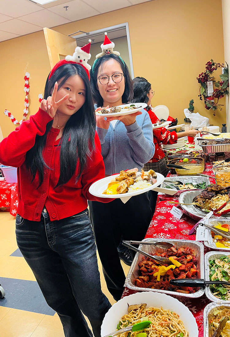 Head Office Potluck - Universal Logistics Universal & YOU Internal Newsletter - January 2026