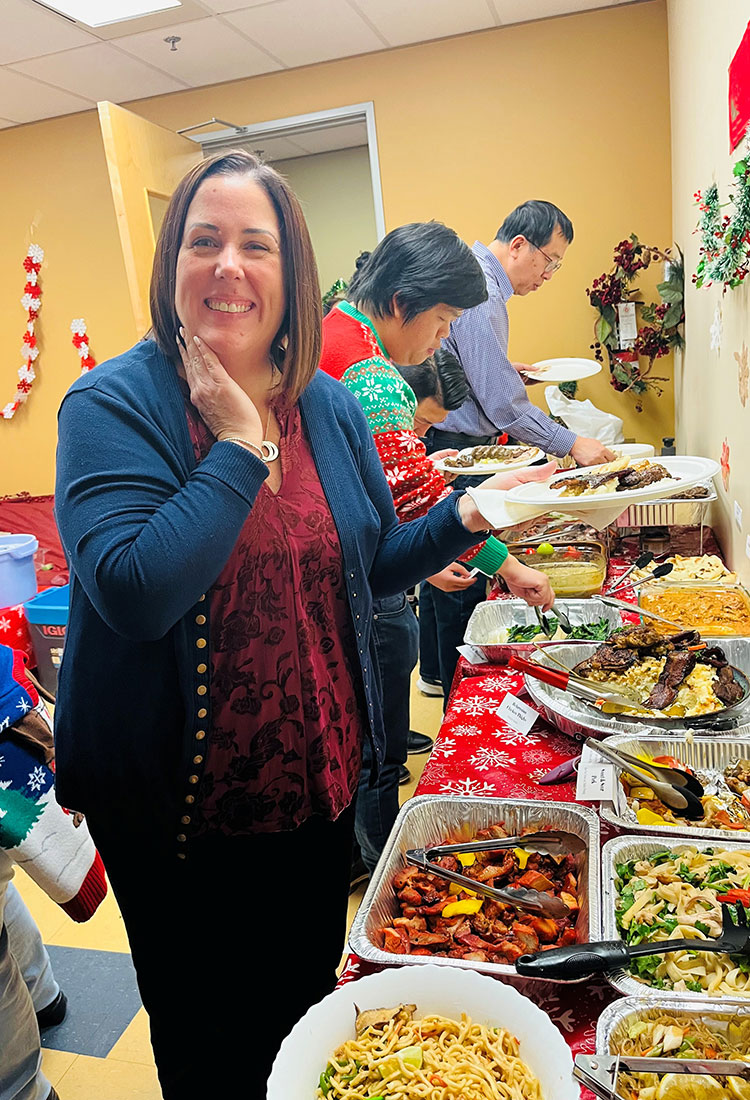 Head Office Potluck - Universal Logistics Universal & YOU Internal Newsletter - January 2026