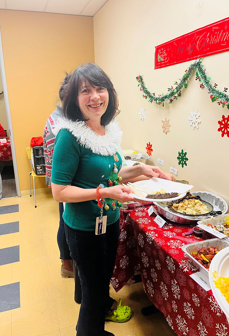 Head Office Potluck - Universal Logistics Universal & YOU Internal Newsletter - January 2026