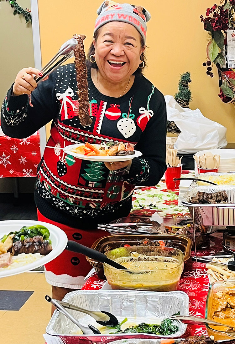 Head Office Potluck - Universal Logistics Universal & YOU Internal Newsletter - January 2026