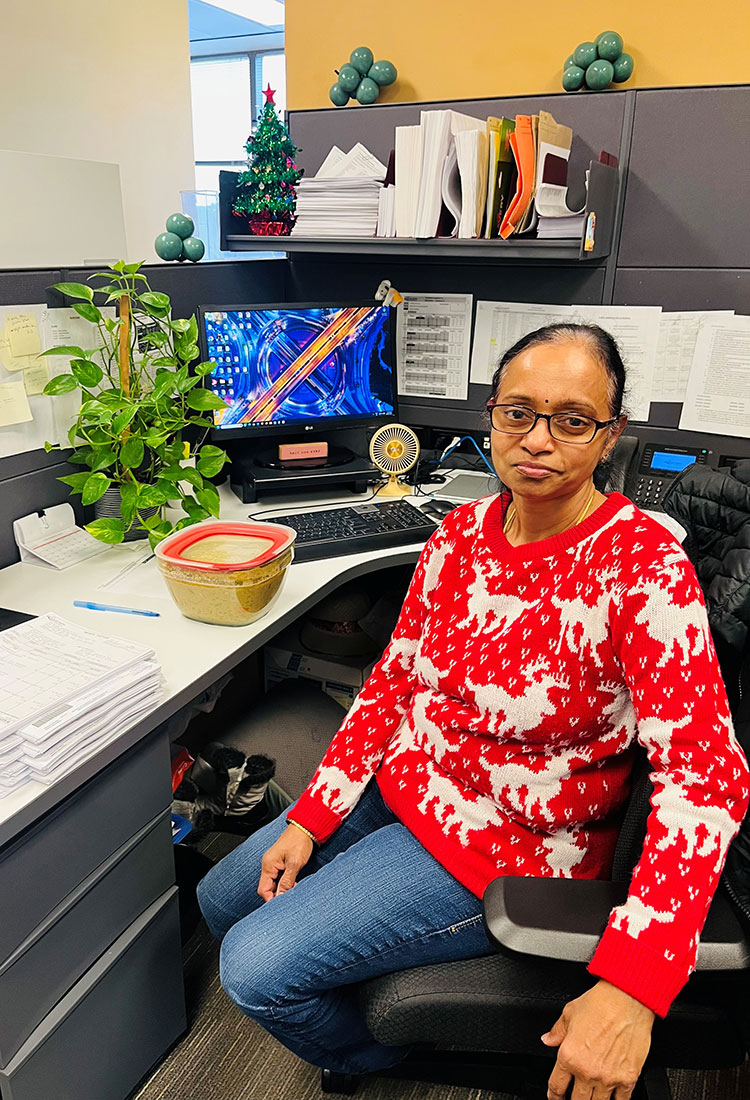 Ugly Christmas Sweater & Decorate your Cubicle Contest - Universal Logistics Universal & YOU Internal Newsletter - January 2026