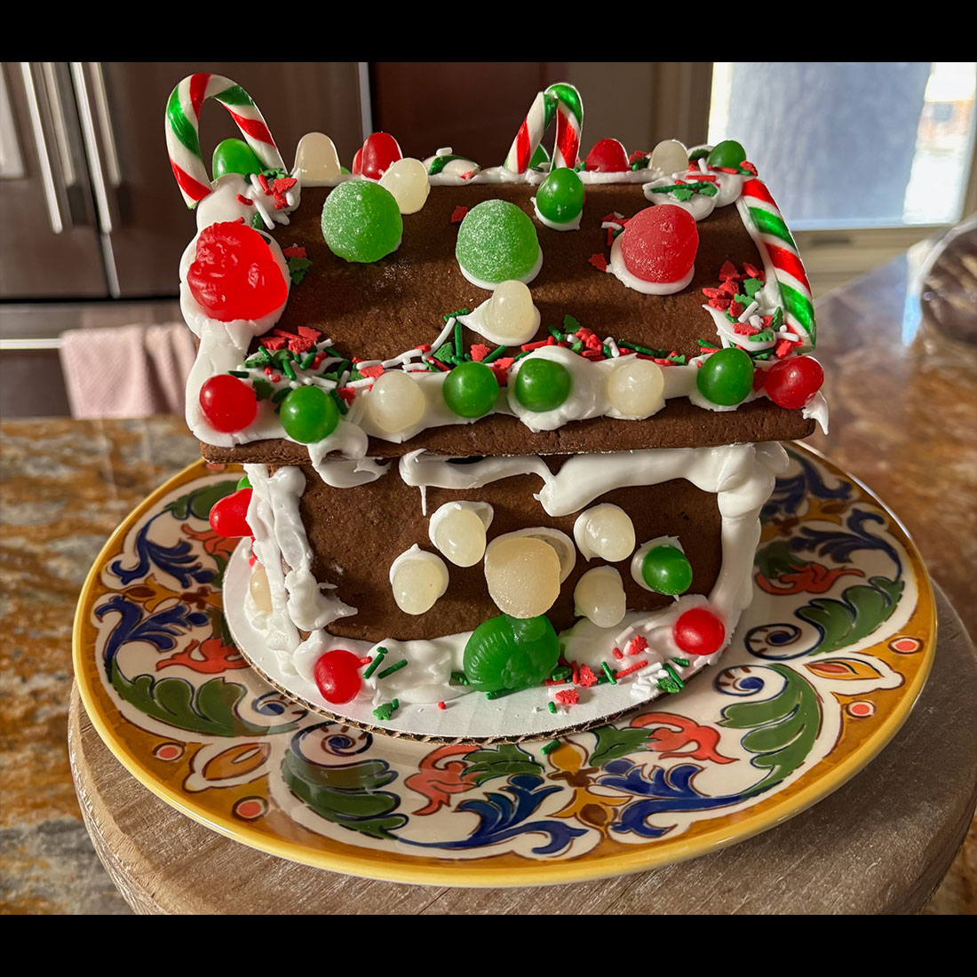 Christmas Wrap-Up - Gingerbread - Universal Logistics Universal & YOU Internal Newsletter - January 2026