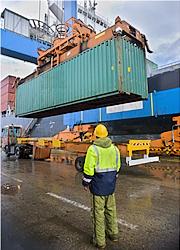 Container lift