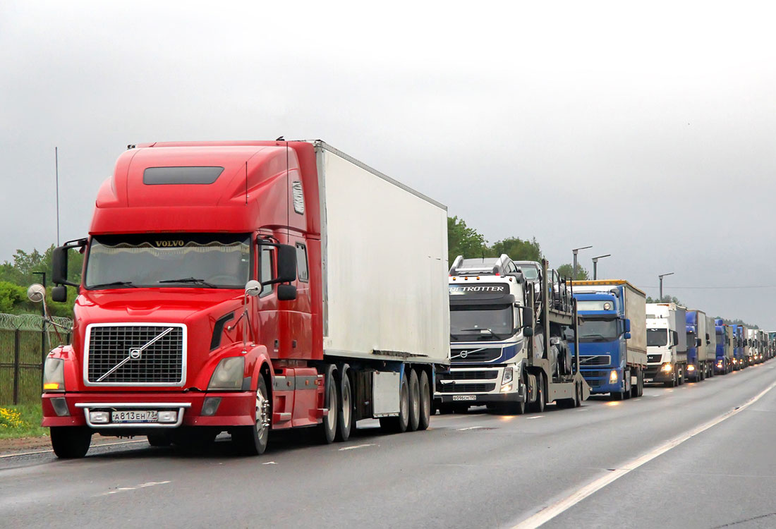 Cross-Border Trucking? Here’s How to Keep Freight Moving - Universal Logistics - Route Newsletter: August 2025